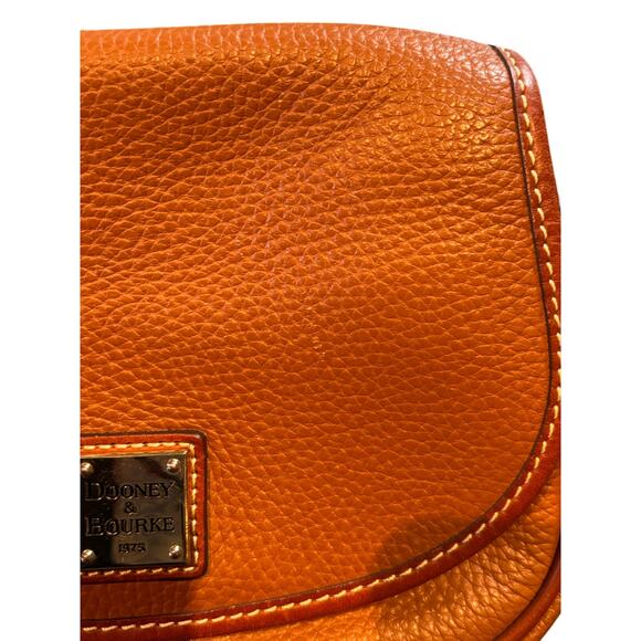Authentic Dooney & Bourke Tan Leather Crossbody Handbag/Purse, EUC - Picture 5 of 7